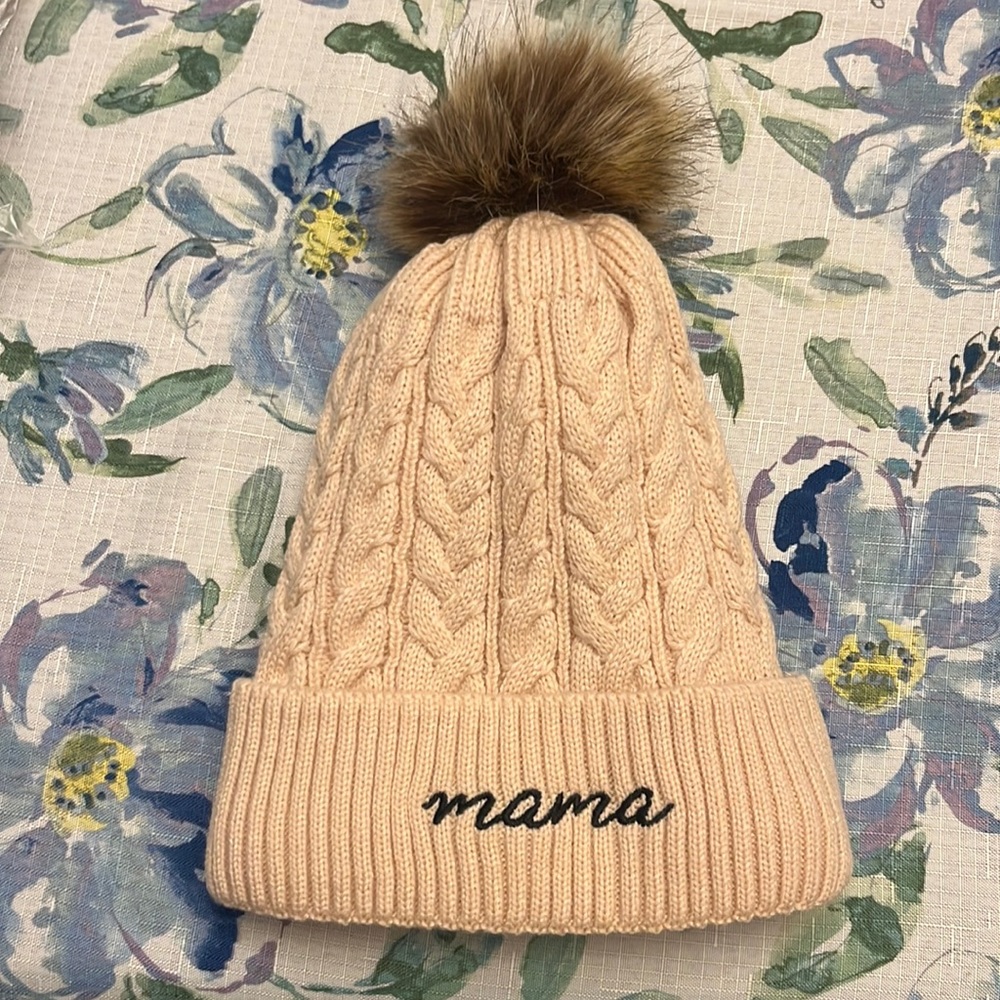 Mama Beanie w Faux Fur Pom and Fleece lining